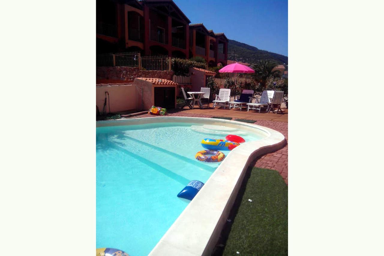 Residenza Sul Mare Aparthotel Valledoria  Bagian luar foto