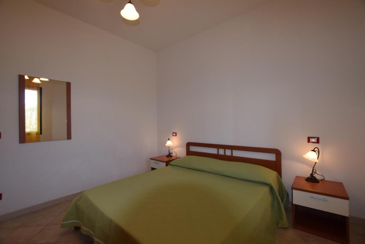 Residenza Sul Mare Aparthotel Valledoria  Bagian luar foto